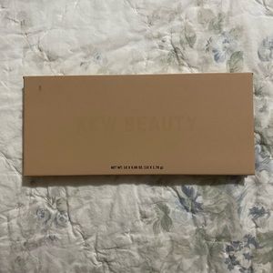 KKW Beauty Classic Blossom